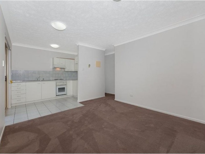 1/18 Hilda Street, Hamilton QLD 4007