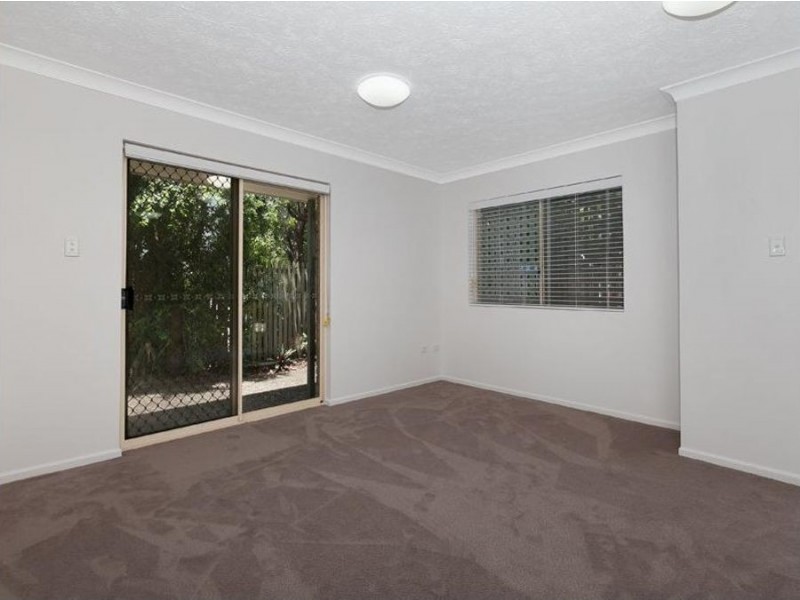 1/18 Hilda Street, Hamilton QLD 4007