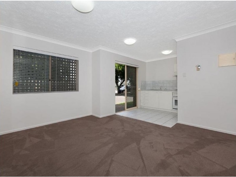 1/18 Hilda Street, Hamilton QLD 4007