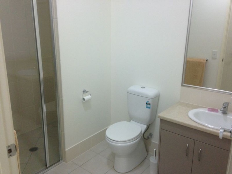 2/69 Sarah Drive, Yamanto QLD 4305