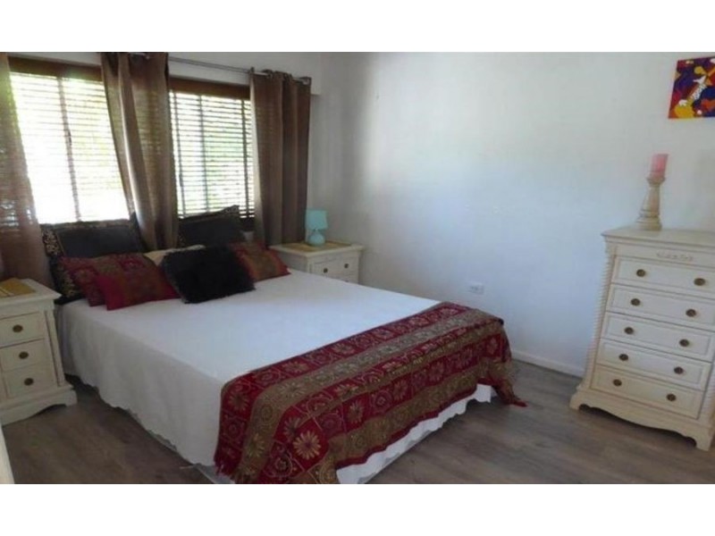 2/16 Leonard Avenue, Surfers Paradise QLD 4217