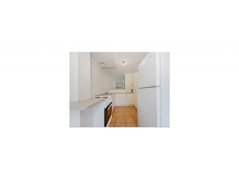 8/17 Martin Street, Nerang QLD 4211