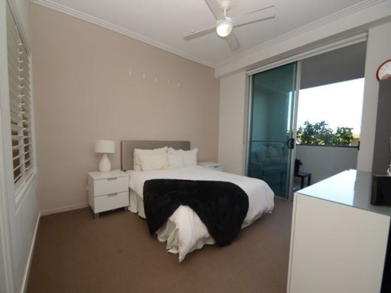 17/226 Varsity Parade, Varsity Lakes QLD 4227