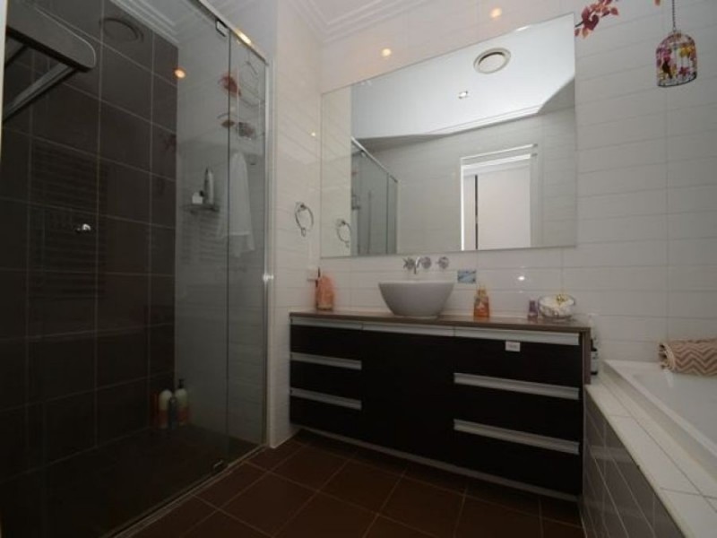 17/226 Varsity Parade, Varsity Lakes QLD 4227