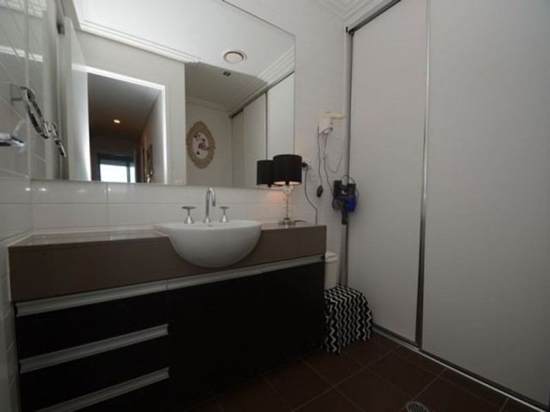 17/226 Varsity Parade, Varsity Lakes QLD 4227