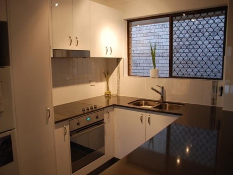 4/20 Sigatoka Place, Clear Island Waters QLD 4226