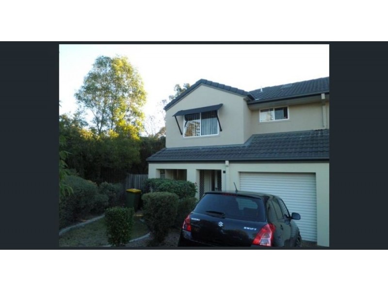 35/74 Universal Street, Pacific Pines QLD 4211