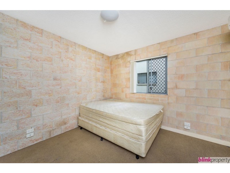 1/148 High Street, Southport QLD 4215