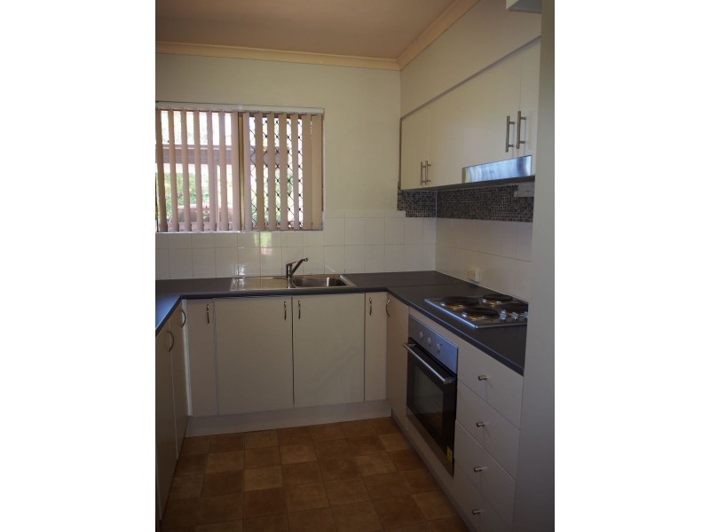 1/164 High Street, Southport QLD 4215