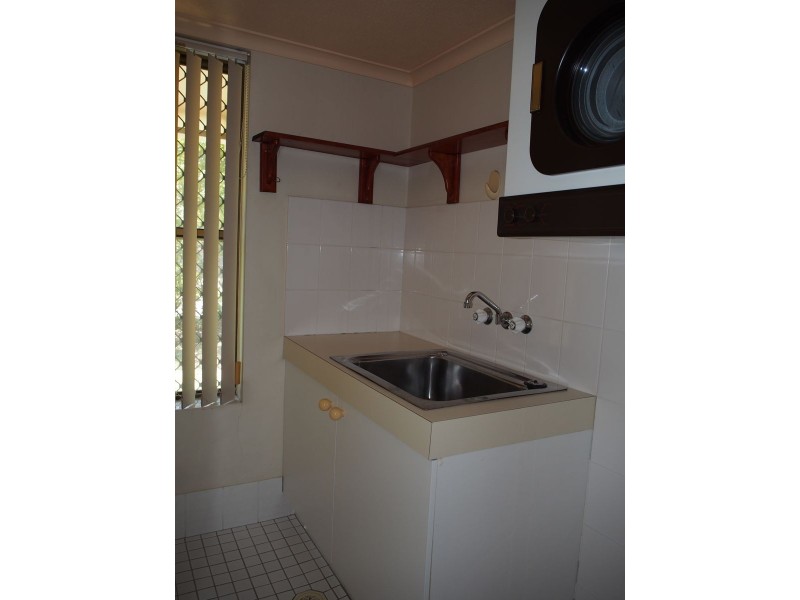 1/164 High Street, Southport QLD 4215