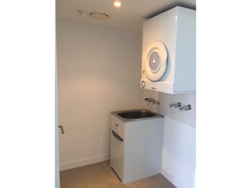 32902/9 Lawson Street, Southport QLD 4215