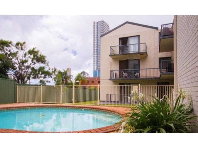 5/5 High Street, Southport QLD 4215