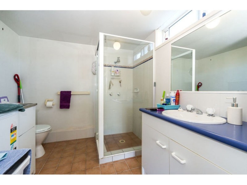 20/75 Bayview Street, Runaway Bay QLD 4216