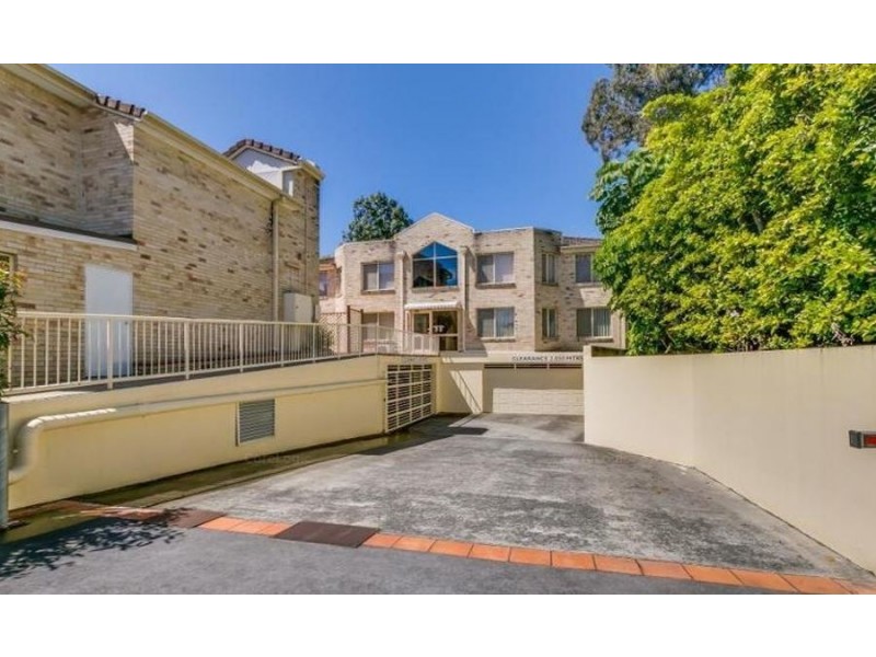 20/57 Worendo Street, Southport QLD 4215