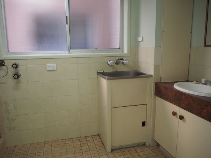 2/18 North Street, Southport QLD 4215