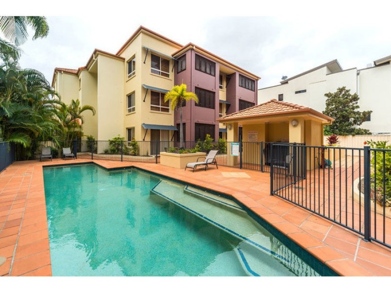 14/89 bayveiw street, Runaway Bay QLD 4216