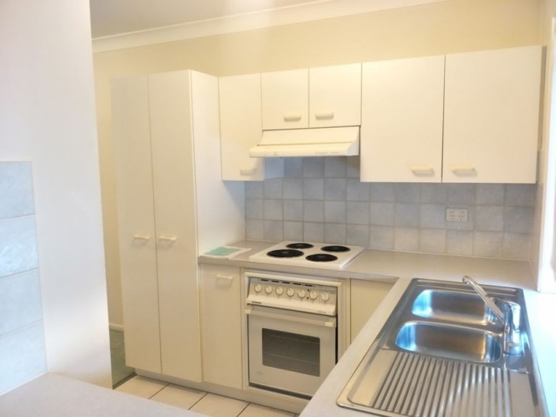 4/18 Hilda Street, Hamilton QLD 4007