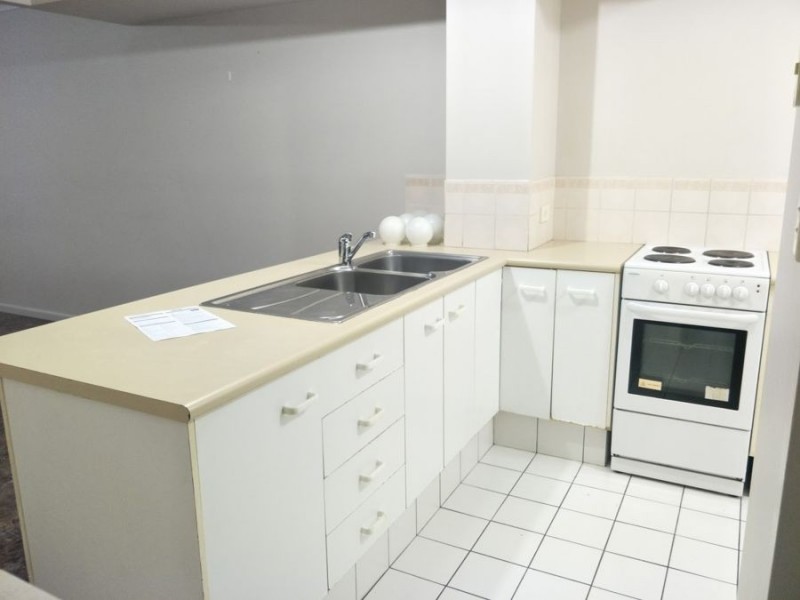 30/50 Castile Crescent, Edens Landing QLD 4207