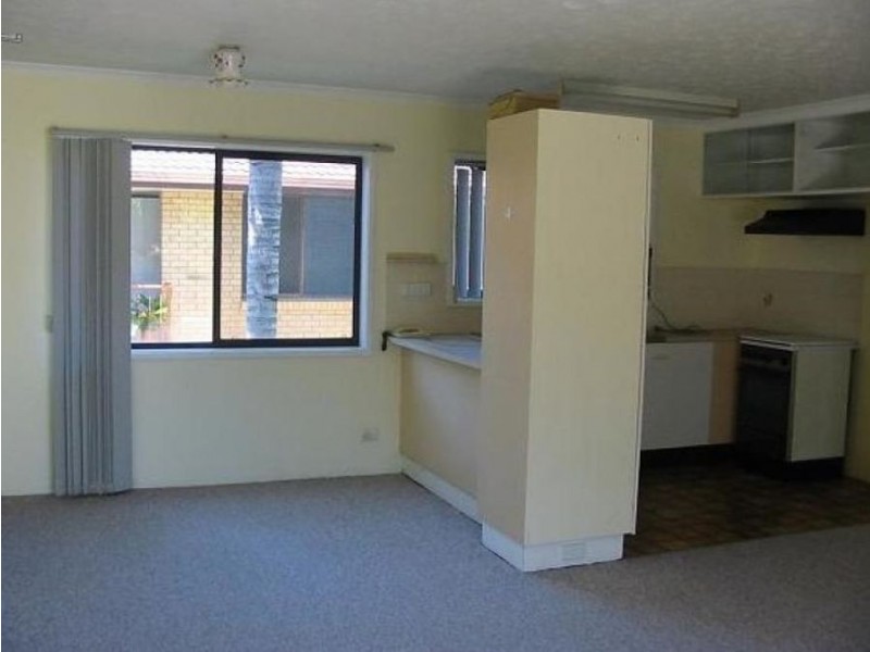 6 /20 Bright Avenue, Labrador QLD 4215