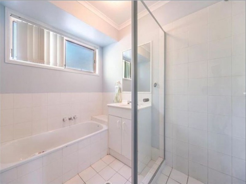 5 Birch Court, Oxenford QLD 4210