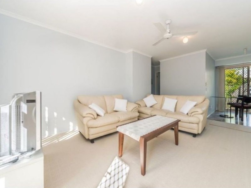 5 Birch Court, Oxenford QLD 4210