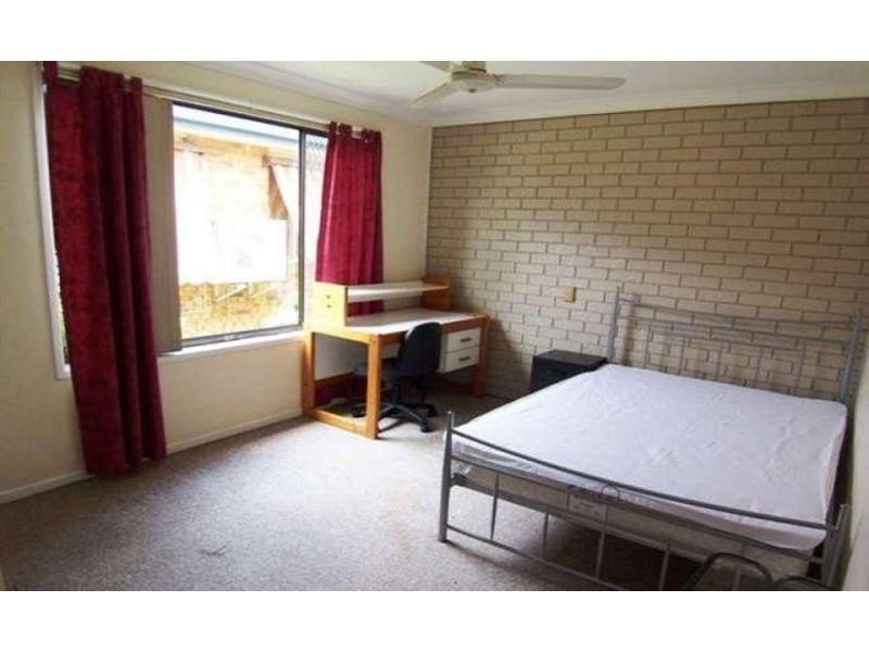 1/126 Smith Street, Southport QLD 4215