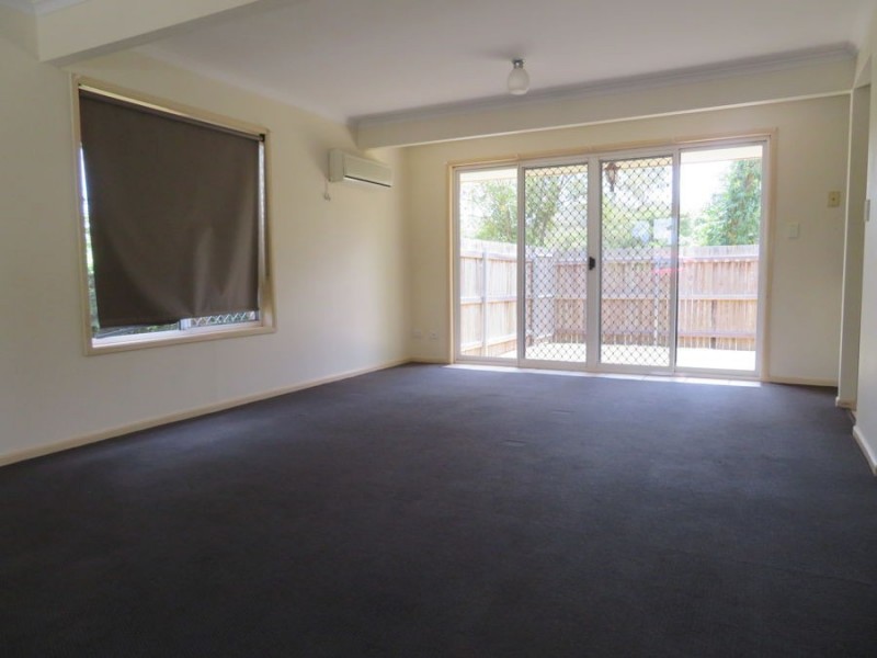 Unit 8/24 Gleneagles Avenue, Cornubia QLD 4130