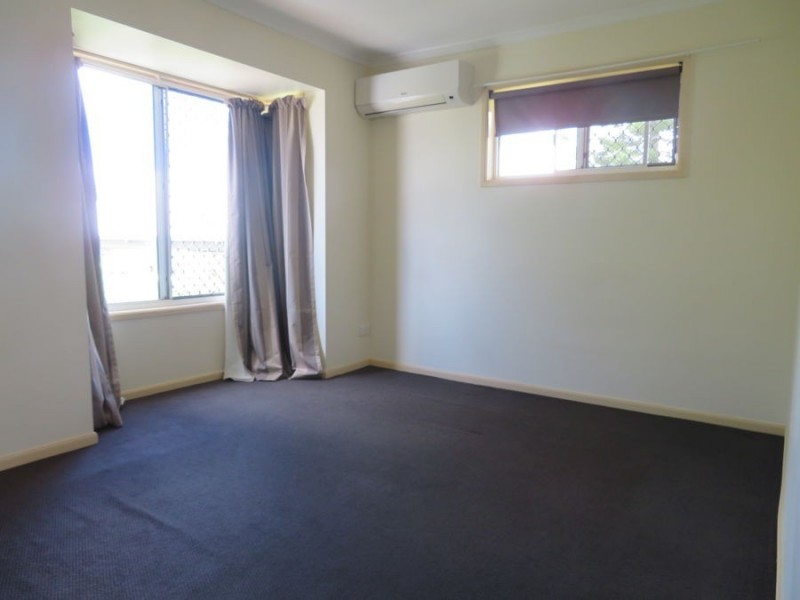 Unit 8/24 Gleneagles Avenue, Cornubia QLD 4130