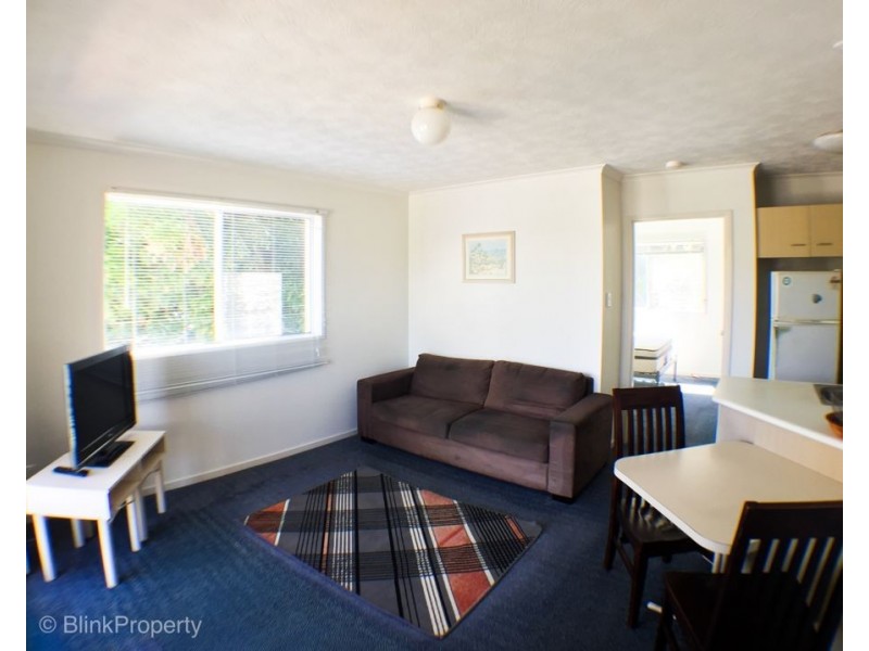 14/3 Anembo St, Chevron Island QLD 4217