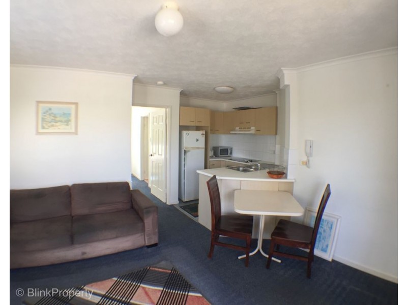 14/3 Anembo St, Chevron Island QLD 4217