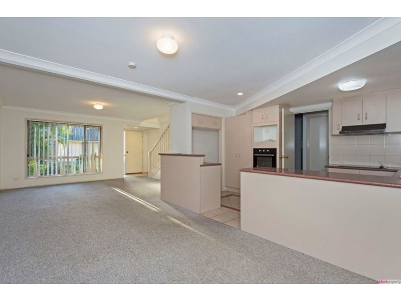29/2 Koala Town Road, Upper Coomera QLD 4209