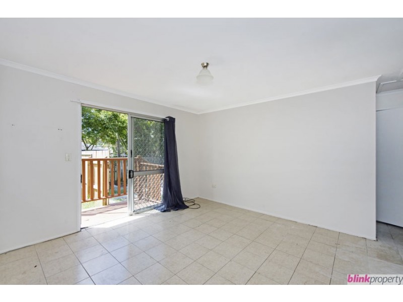 95 Velorum Drive, Kingston QLD 4114