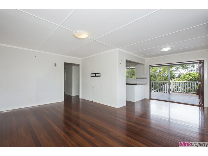 22 Denton Street, Wishart QLD 4122