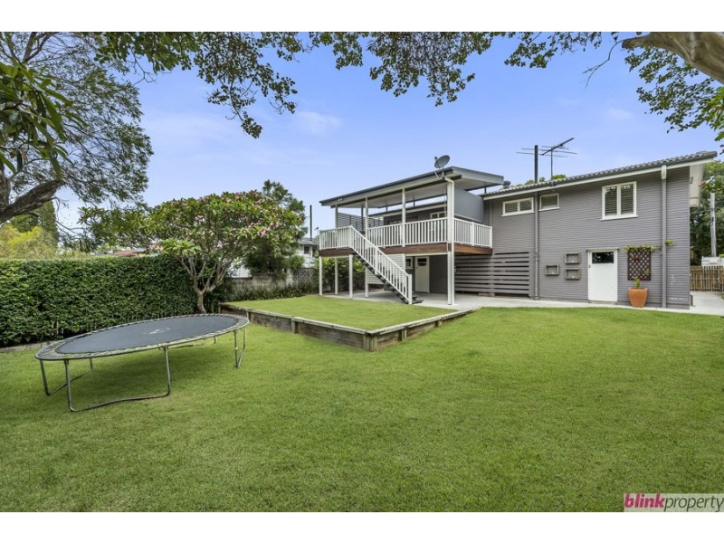 22 Denton Street, Wishart QLD 4122