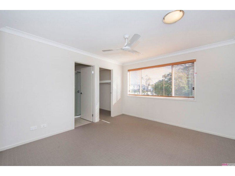 3/3 Christine Drive, Coomera QLD 4209