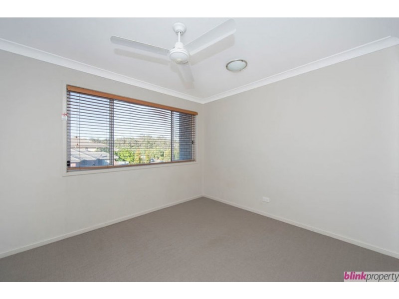 3/3 Christine Drive, Coomera QLD 4209