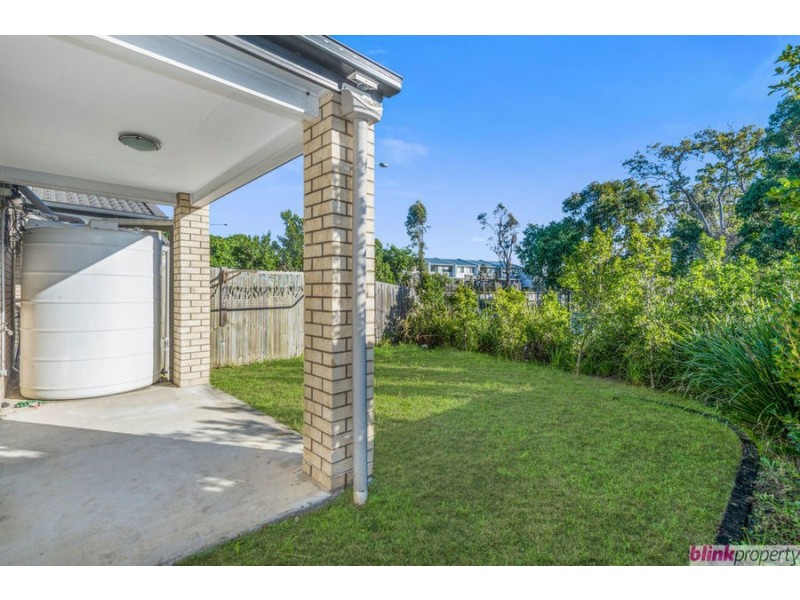 3/3 Christine Drive, Coomera QLD 4209