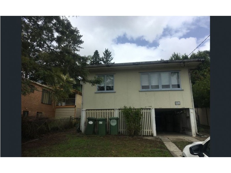 128 Smith Street, Southport QLD 4215