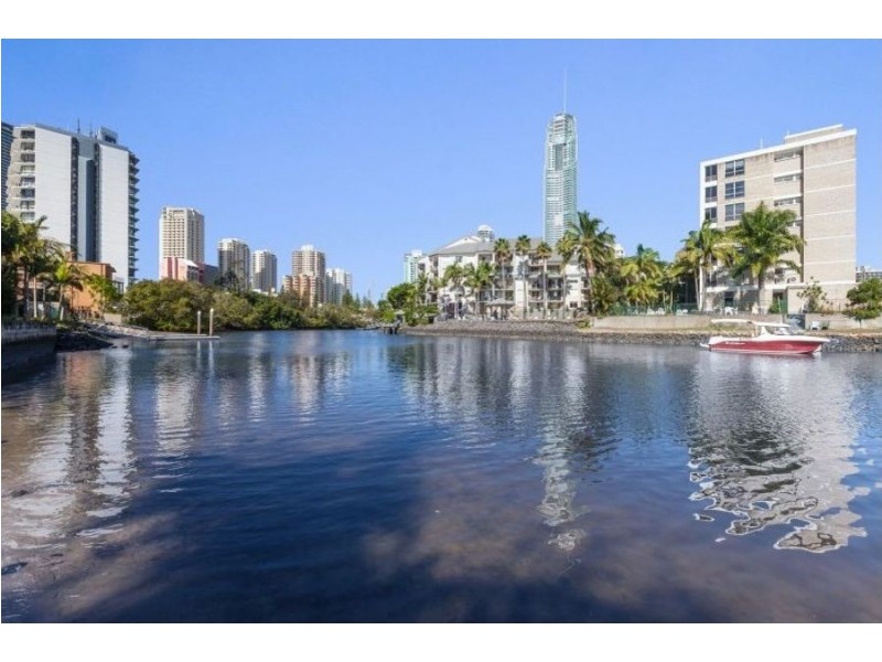 6/45 Peninsular Drive, Surfers Paradise QLD 4217