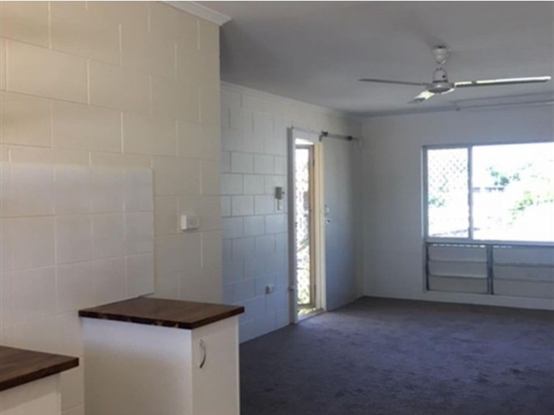 3/33 Sandown Close, Woree QLD 4868