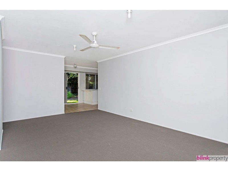 1/19 Michigan Drive, Oxenford QLD 4210