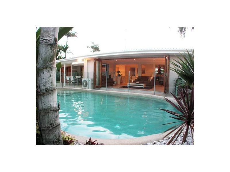 6 Yaringa Avenue, Buddina QLD 4575