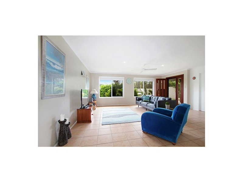 37 Point Cartwright Drive, Buddina QLD 4575