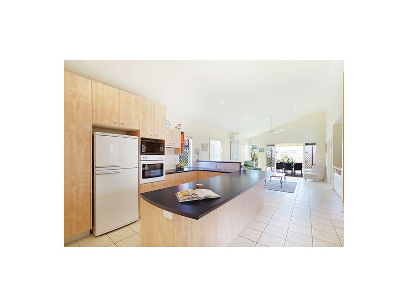 25 Bahamas Circuit, Parrearra QLD 4575