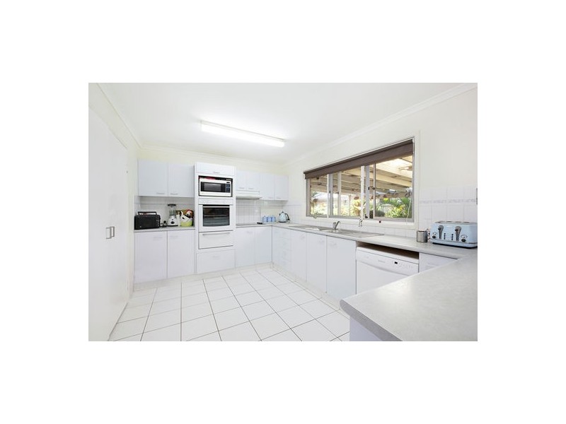 11 Bullando Street, Warana QLD 4575