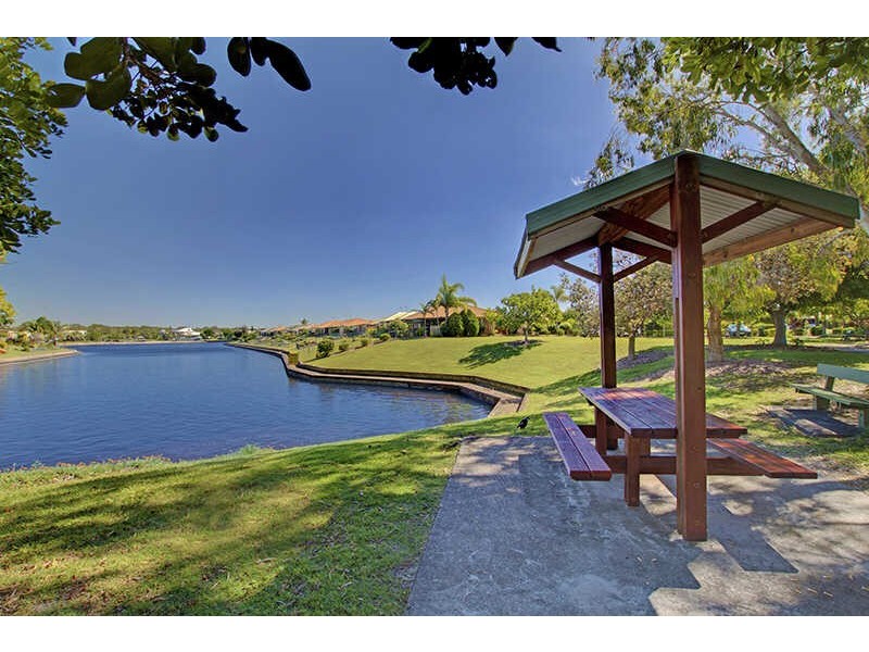 187/4  Melody Court, Warana QLD 4575