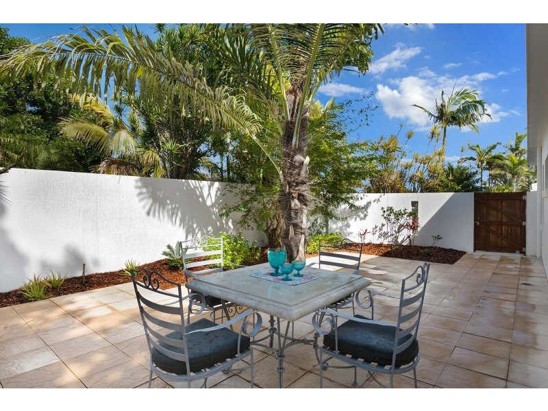 7  Seafarer Court, Bokarina QLD 4575