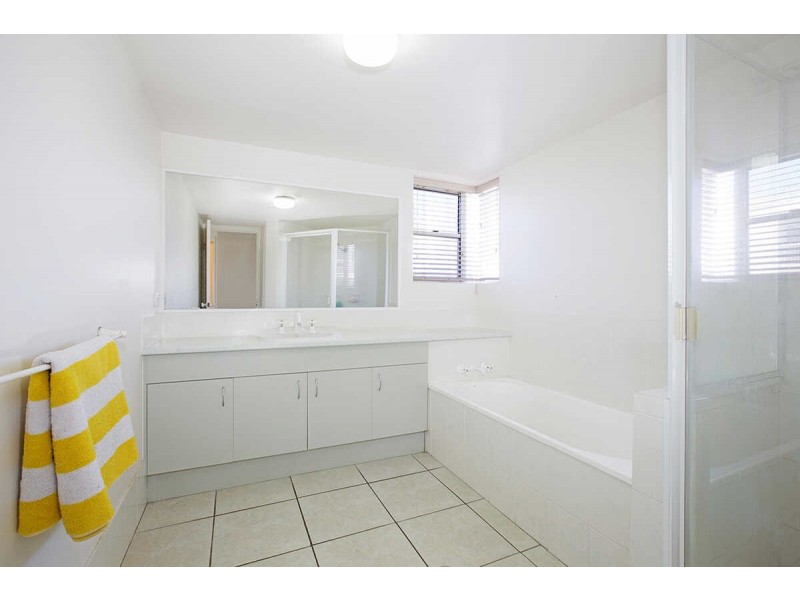 21N/143 Lowanna Drive, Buddina QLD 4575