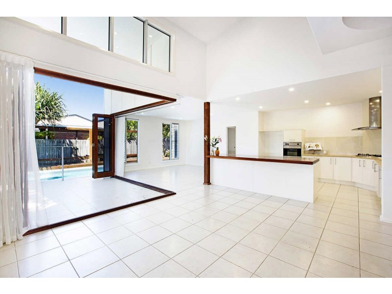 17 Dalpura Street, Buddina QLD 4575