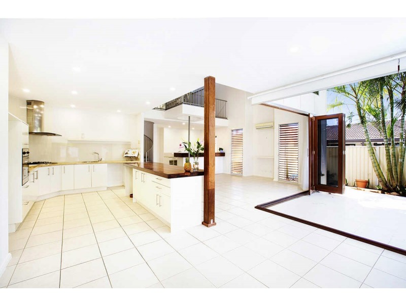 17 Dalpura Street, Buddina QLD 4575